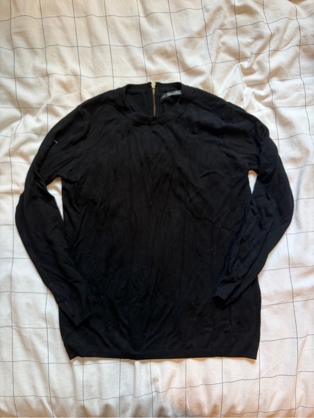 Men's Black Crewneck Sweater - Classic Everyday Knit